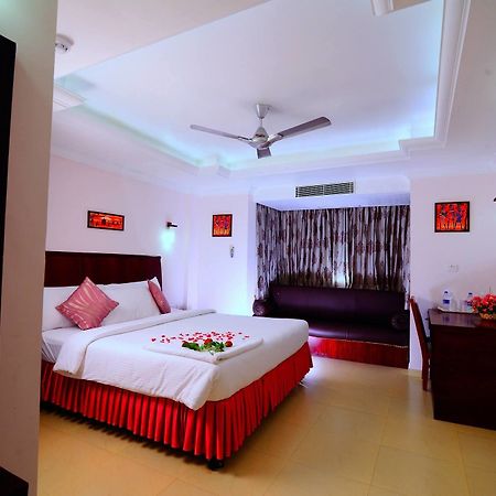 Sps Kings Way Hotel Thiruvananthapuram Exterior photo