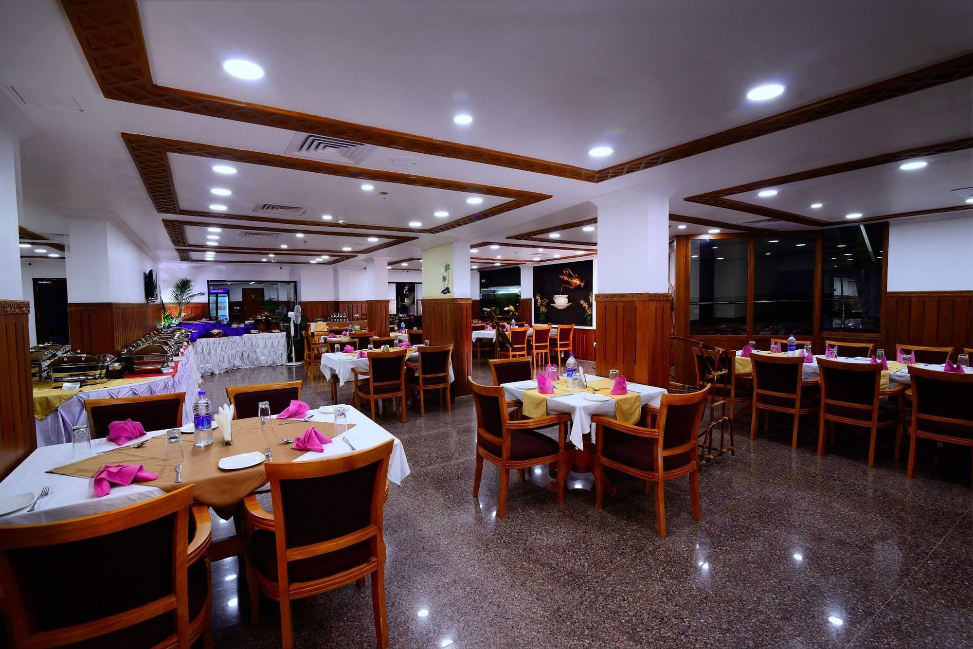 Sps Kings Way Hotel Thiruvananthapuram Exterior photo