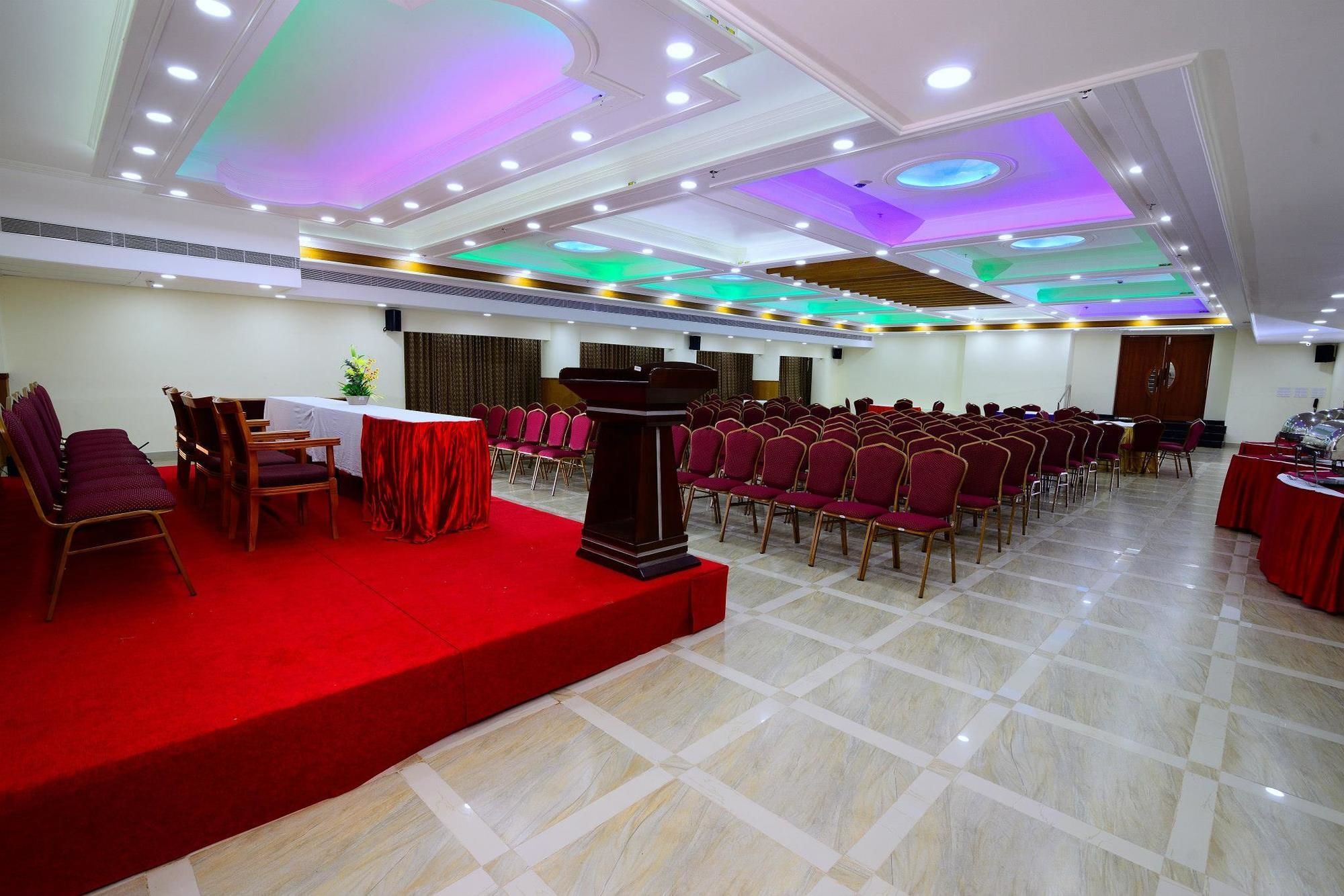 Sps Kings Way Hotel Thiruvananthapuram Exterior photo